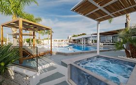 White Luxury Villa